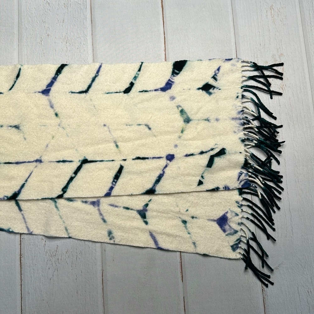 Cashmere scarf hand dyed blue and green - Picture 9 of 13